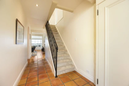 Entry Foyer Photo of 2308 Inglewood Avenue, West Vancouver, BC