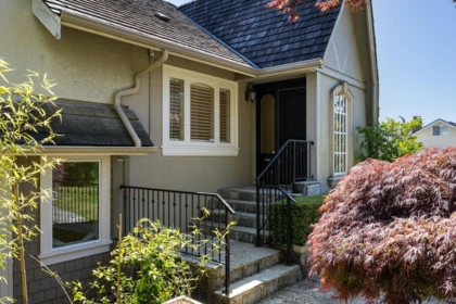 2308 Inglewood Avenue, West Vancouver, BC, West Vancouver — Single Family Residence for sale