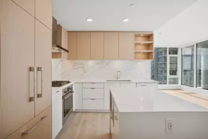 506 4988 Bennett Street, Burnaby, BC, Burnaby — Apartment/Condo for sale
