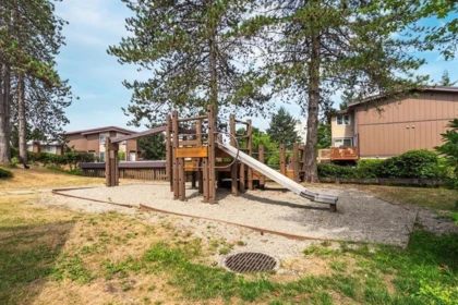 Loft / Bonus Room Photo of 3 308 Highland Way, Port Moody, BC