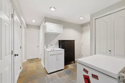 Entry Foyer Photo of 26744 33 Avenue, Langley, BC