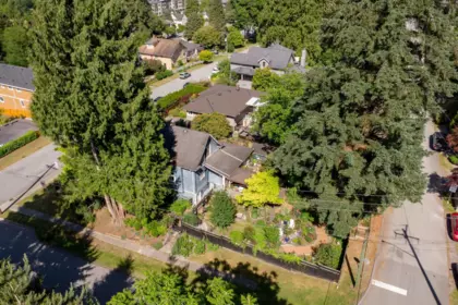 2201 St George Street, Port Moody, BC, Port Moody — Single Family Residence for sale