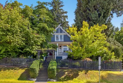 2201 St George Street, Port Moody, BC, Port Moody — Single Family Residence for sale