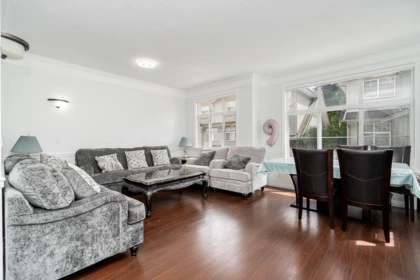 Kitchen Photo of 56 7518 138 Street, Surrey, BC