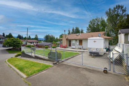 Hot Tub / Spa Photo of 32868 Orchid Crescent, Mission, BC