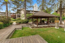 310 9867 Manchester Drive, Burnaby, BC