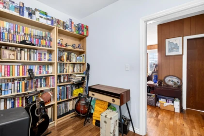 Basement Recreation Room Photo of 28203 Lougheed Highway, Maple Ridge, BC