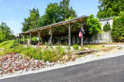 Front Yard Photo of 28203 Lougheed Highway, Maple Ridge, BC