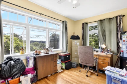 Mudroom Photo of 28203 Lougheed Highway, Maple Ridge, BC