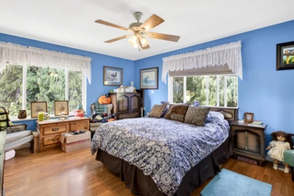 Office / Den Photo of 28203 Lougheed Highway, Maple Ridge, BC