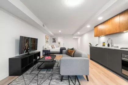307 2419 Grant Street, Vancouver, BC, Vancouver — Apartment/Condo for sale