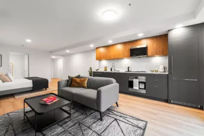 307 2419 Grant Street, Vancouver, BC, Vancouver — Apartment/Condo for sale