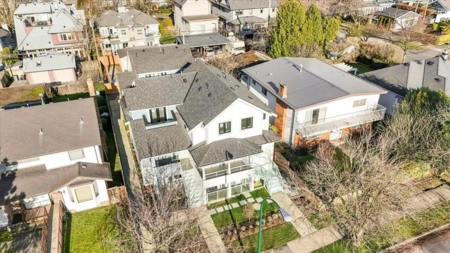 Garden / Landscaping Photo of 2227 W 16th Avenue, Vancouver, BC