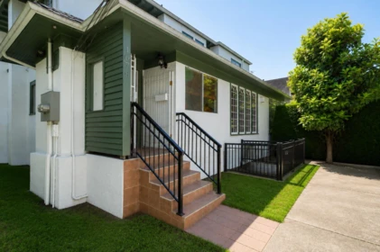 Garden / Landscaping Photo of 6311 Adera Street, Vancouver, BC