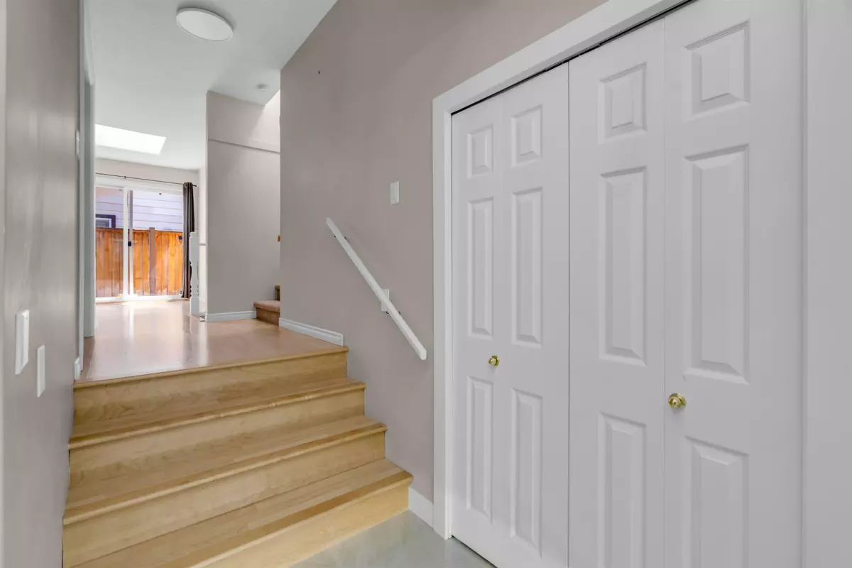 Family Room Photo of 7335 141a Street, Surrey, BC