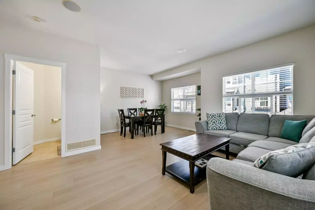 Dining Area Photo of 56 12677 63 Avenue, Surrey, BC