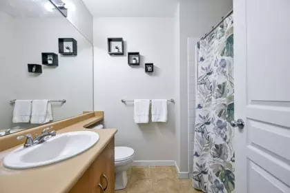 Entry Foyer Photo of 56 12677 63 Avenue, Surrey, BC