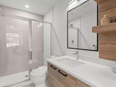 Guest Bathroom Photo of 105 33920 Best Avenue, Mission, BC