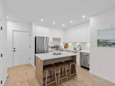 Kitchen Photo of 105 33920 Best Avenue, Mission, BC