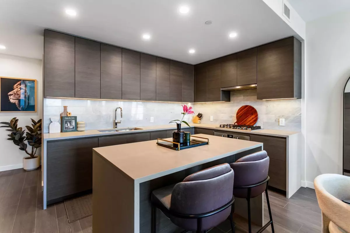 Dining Area Photo of 3801 2186 Gilmore Avenue, Burnaby, BC