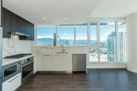 1806 567 Clarke Road, Coquitlam, BC