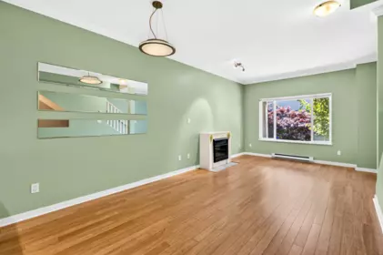 Breakfast Nook Photo of 26 18701 66 Avenue, Surrey, BC