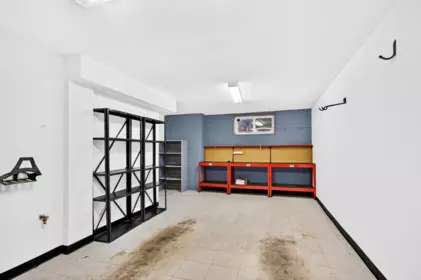 Entry Foyer Photo of 26 18701 66 Avenue, Surrey, BC