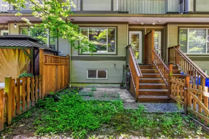 Outdoor Patio Photo of 26 18701 66 Avenue, Surrey, BC