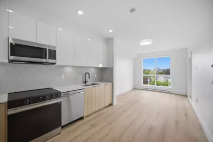 Kitchen Island Photo of 507 20769 Fraser Highway, Langley, BC