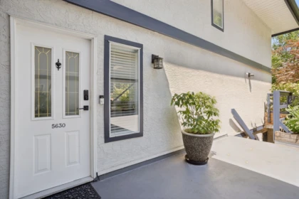 Mudroom Photo of 5630 16th Avenue, Delta, BC