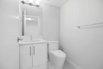 Basement Recreation Room Photo of 17156 1 Avenue, Surrey, BC