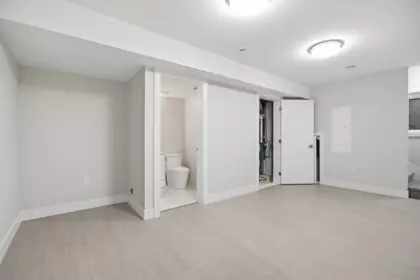 Loft / Bonus Room Photo of 17156 1 Avenue, Surrey, BC