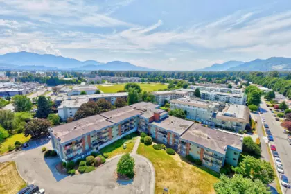 122 45598 Mcintosh Drive, Chilliwack, BC, Chilliwack — Apartment/Condo for sale