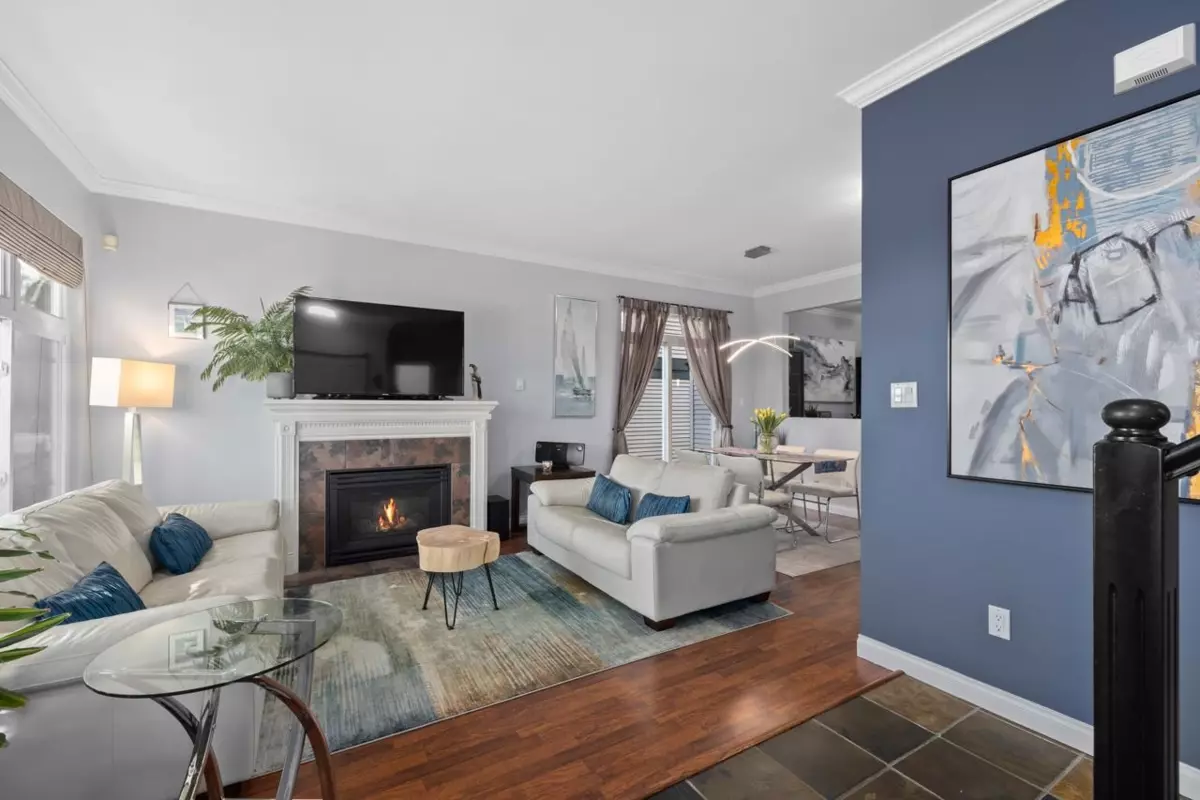 Dining Area Photo of 5723 148b Street Street, Surrey, BC