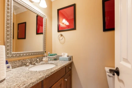 Office / Den Photo of 10779 Fraserglen Drive, Surrey, BC