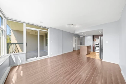 605 9262 University Crescent, Burnaby, BC, Burnaby — Apartment/Condo for sale