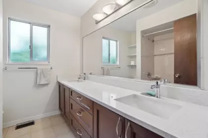 1469 E 17th Avenue, Vancouver, BC, Vancouver — Single Family Residence for sale