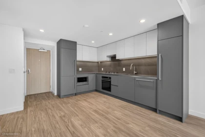 Primary Bedroom Photo of 1605 2135 Springer Avenue, Burnaby, BC