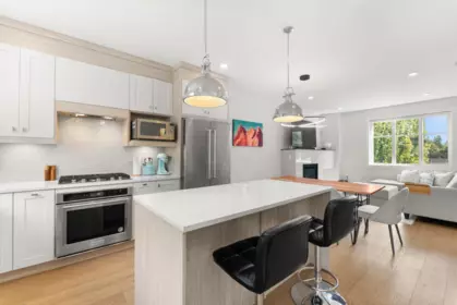 Kitchen Photo of 10 5377 8a Avenue, Delta, BC