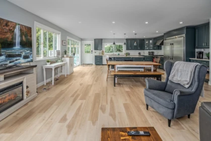 Breakfast Nook Photo of 4725 Simmons Road, Yarrow, BC