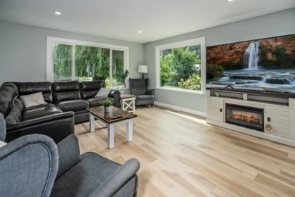 Kitchen Island Photo of 4725 Simmons Road, Yarrow, BC