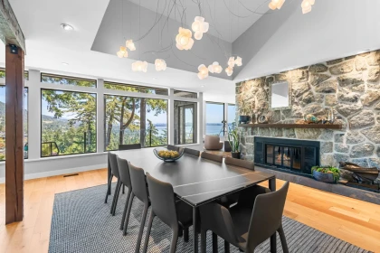 5132 Alderfeild Place, West Vancouver, BC, West Vancouver — Single Family Residence for sale