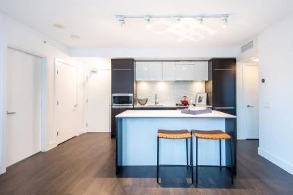 Kitchen Photo of 622 5233 Gilbert Road, Richmond, BC