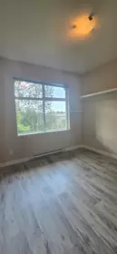 Primary Bathroom Photo of 461 6758 188 Street, Surrey, BC