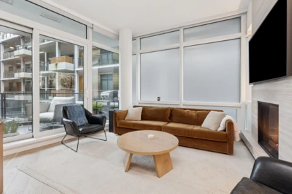 401 6699 Nelson Avenue, West Vancouver, BC, West Vancouver — Apartment/Condo for sale