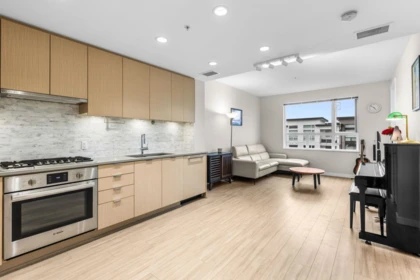 518 9213 Odlin Road, Richmond, BC, Richmond — Apartment/Condo for sale