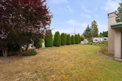 Hot Tub / Spa Photo of 22702 123 Avenue, Maple Ridge, BC