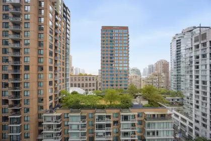 Office / Den Photo of 1611 777 Richards Street, Vancouver, BC