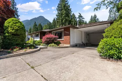 19899 Silverhope Road, Hope, BC, Hope — Single Family Residence for sale