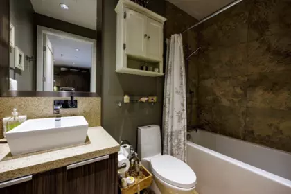 Guest Bathroom Photo of 208 1616 Columbia Street, Vancouver, BC